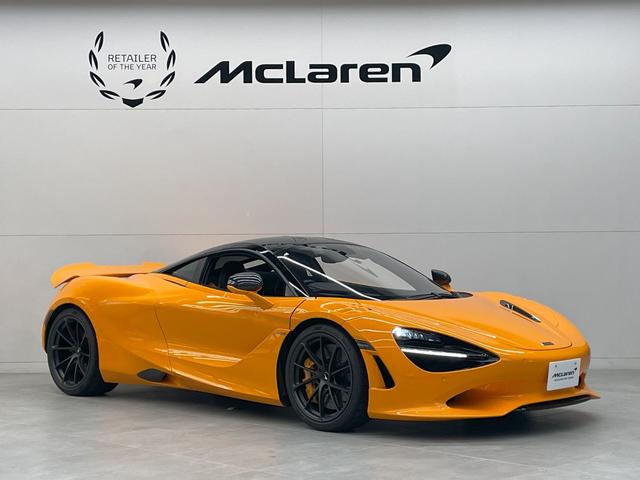 ７５０Ｓ パフォ－マンス　パフォーマンストリム／カーボンエクステリアディテールパック／カーボンファイバ－ルーバ－フロントフェンダ－／手動調節コンフォ－トシ－ト／オレンジシートベルト（10枚目）