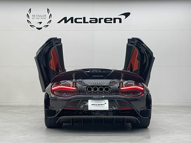７６５ＬＴスパイダー 　世界限定車／エレクトロクロミックルーフ／カ－ボンエクステリアアップグレ－ド１＆２／カーボンフロントエア－インテ－ク／フロントル－バ－フェンダ－／Ｂｏｗｅｒ＆Ｗｉｌｋｉｎｓ１２スピ－カ－システム（20枚目）