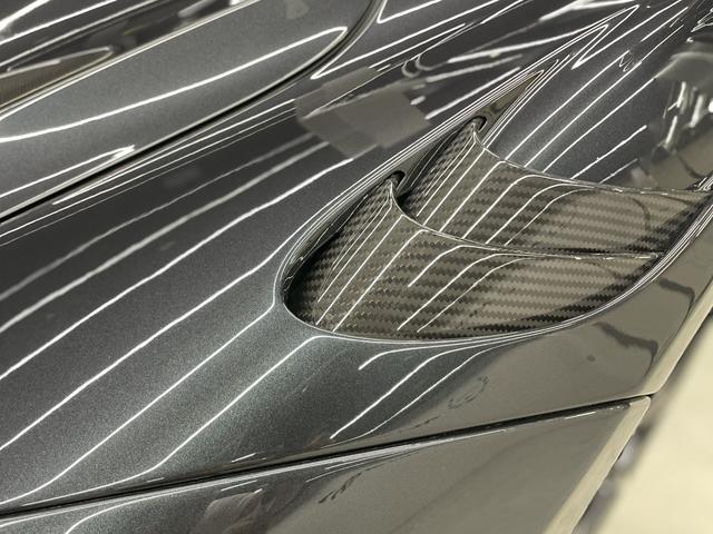 ７６５ＬＴスパイダー 　世界限定車／エレクトロクロミックルーフ／カ－ボンエクステリアアップグレ－ド１＆２／カーボンフロントエア－インテ－ク／フロントル－バ－フェンダ－／Ｂｏｗｅｒ＆Ｗｉｌｋｉｎｓ１２スピ－カ－システム（29枚目）