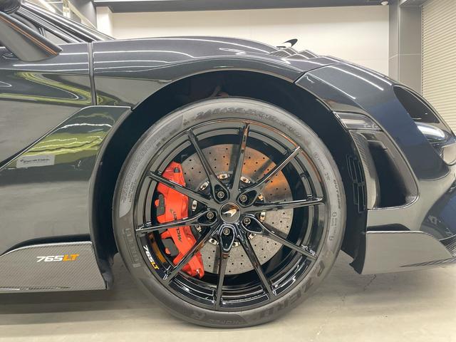 ７６５ＬＴスパイダー 　世界限定車／エレクトロクロミックルーフ／カ－ボンエクステリアアップグレ－ド１＆２／カーボンフロントエア－インテ－ク／フロントル－バ－フェンダ－／Ｂｏｗｅｒ＆Ｗｉｌｋｉｎｓ１２スピ－カ－システム（31枚目）