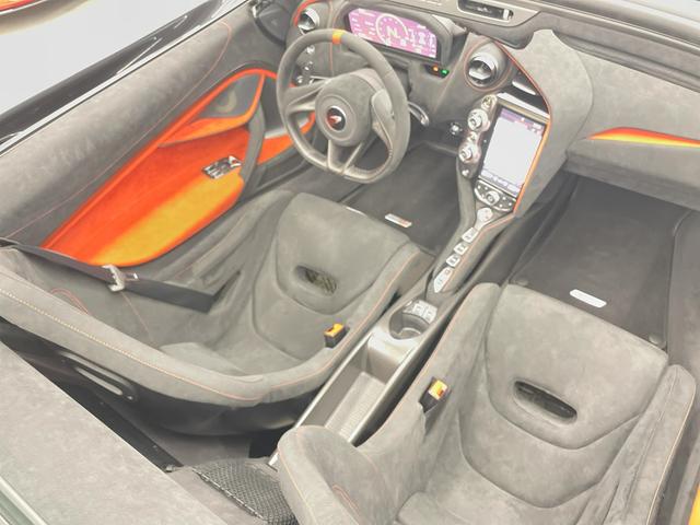 ７６５ＬＴスパイダー 　世界限定車／エレクトロクロミックルーフ／カ－ボンエクステリアアップグレ－ド１＆２／カーボンフロントエア－インテ－ク／フロントル－バ－フェンダ－／Ｂｏｗｅｒ＆Ｗｉｌｋｉｎｓ１２スピ－カ－システム（54枚目）