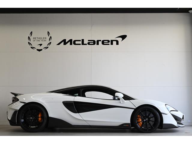 ６００ＬＴ ベースグレード　限定車／ダークパラジウムルーフ／１０スポ－クライトウェイト鍛造ホイ－ル／エアーコンディショナー／４スピーカーオーディオシステム／リヤビュ－カメラ／プロテクションフィル／フロントガラス保護フィルム（10枚目）