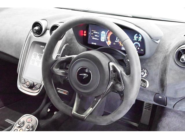 ６００ＬＴ ベースグレード　限定車／ダークパラジウムルーフ／１０スポ－クライトウェイト鍛造ホイ－ル／エアーコンディショナー／４スピーカーオーディオシステム／リヤビュ－カメラ／プロテクションフィル／フロントガラス保護フィルム（30枚目）