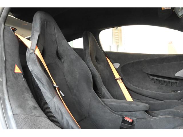 ６００ＬＴ ベースグレード　限定車／ダークパラジウムルーフ／１０スポ－クライトウェイト鍛造ホイ－ル／エアーコンディショナー／４スピーカーオーディオシステム／リヤビュ－カメラ／プロテクションフィル／フロントガラス保護フィルム（33枚目）