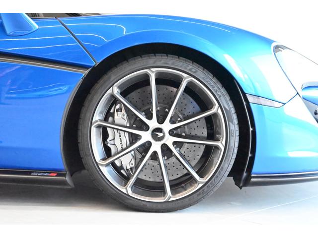 ５７０Ｓスパイダー Ｄｅｓｉｇｎ　Ｅｄｉｔｉｏｎ５　Ｄｅｓｉｇｎ　Ｅｄｉｔｉｏｎ５／ＭＳＯスーパ－スポ－ツエキゾ－スト／電動メモリースポーツシート＆シートヒーター／ソフトクロ－ズドア／Ｂ＆Ｗ１２スピ－カ－オーディオシステム／認定中古車２年保証（21枚目）