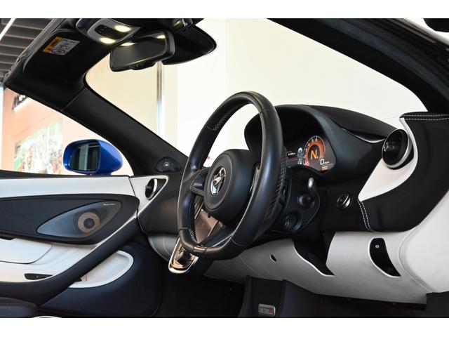 ５７０Ｓスパイダー Ｄｅｓｉｇｎ　Ｅｄｉｔｉｏｎ５　Ｄｅｓｉｇｎ　Ｅｄｉｔｉｏｎ５／ＭＳＯスーパ－スポ－ツエキゾ－スト／電動メモリースポーツシート＆シートヒーター／ソフトクロ－ズドア／Ｂ＆Ｗ１２スピ－カ－オーディオシステム／認定中古車２年保証（34枚目）