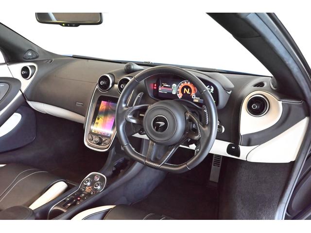 ５７０Ｓスパイダー Ｄｅｓｉｇｎ　Ｅｄｉｔｉｏｎ５　Ｄｅｓｉｇｎ　Ｅｄｉｔｉｏｎ５／ＭＳＯスーパ－スポ－ツエキゾ－スト／電動メモリースポーツシート＆シートヒーター／ソフトクロ－ズドア／Ｂ＆Ｗ１２スピ－カ－オーディオシステム／認定中古車２年保証（35枚目）