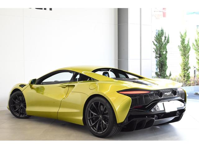 アルトゥーラ Ｖｉｓｉｏｎ　Ｖｉｓｉｏｎ／新車保証継承／スポーツエキゾースト／ステルスエキゾースト＆ホットＶフィニッシャー／認定中古車／ＰＰＦフロントフル／フロントガラス保護フィルム／ドラレコレーダ－（13枚目）