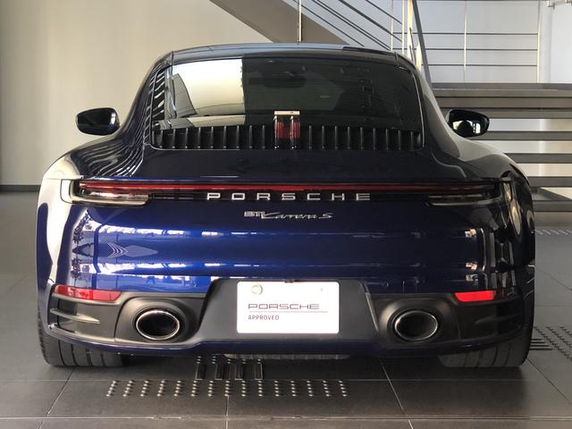 ９１１ ９１１カレラＳ　２０２０年モデル　認定中古車保証　スポーツ　エグゾースト　システム　ＰＡＳＭ付きスポーツサスペンション　電動スライドチルト　サンルーフ　シートベンチレーション　スポーツクロノ　レーンチェンジアシスト（8枚目）