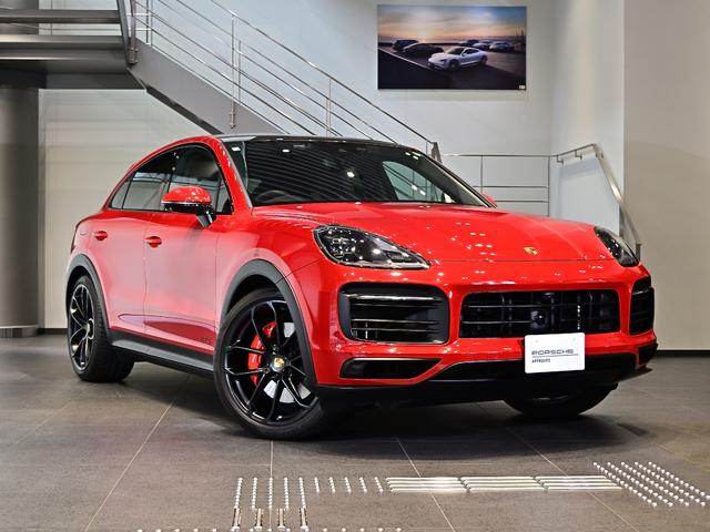 カイエンクーペ カイエンＧＴＳ　クーペ　２０２０年式　認定中古車保証付　ライトウェイトスポーツパッケージ　スポエグセンターテールパイプ　ソフトクローズ　ＢＯＳＥ（7枚目）