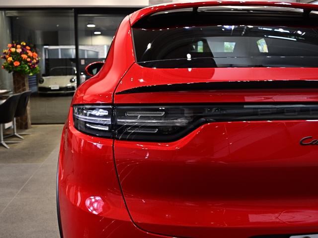 カイエンクーペ カイエンＧＴＳ　クーペ　２０２０年式　認定中古車保証付　ライトウェイトスポーツパッケージ　スポエグセンターテールパイプ　ソフトクローズ　ＢＯＳＥ（29枚目）