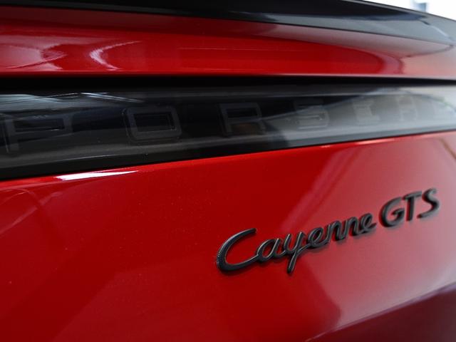 カイエンクーペ カイエンＧＴＳ　クーペ　２０２０年式　認定中古車保証付　ライトウェイトスポーツパッケージ　スポエグセンターテールパイプ　ソフトクローズ　ＢＯＳＥ（30枚目）