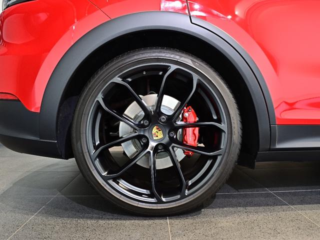 カイエンクーペ カイエンＧＴＳ　クーペ　２０２０年式　認定中古車保証付　ライトウェイトスポーツパッケージ　スポエグセンターテールパイプ　ソフトクローズ　ＢＯＳＥ（43枚目）