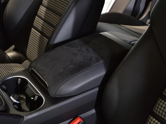 カイエンクーペ カイエンＧＴＳ　クーペ　２０２０年式　認定中古車保証付　ライトウェイトスポーツパッケージ　スポエグセンターテールパイプ　ソフトクローズ　ＢＯＳＥ（68枚目）