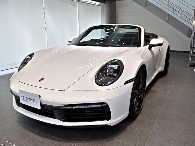 ９１１ ９１１カレラ４Ｓ　カブリオレ　２０２０年式　認定中古車保証付　スポクロ　パワステプラス　１４ｗａｙ電動シート　ブラッシュドアルミニウムインテリアパッケージ（21枚目）