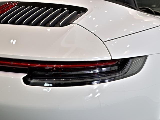 ９１１ ９１１カレラ４Ｓ　カブリオレ　２０２０年式　認定中古車保証付　スポクロ　パワステプラス　１４ｗａｙ電動シート　ブラッシュドアルミニウムインテリアパッケージ（31枚目）
