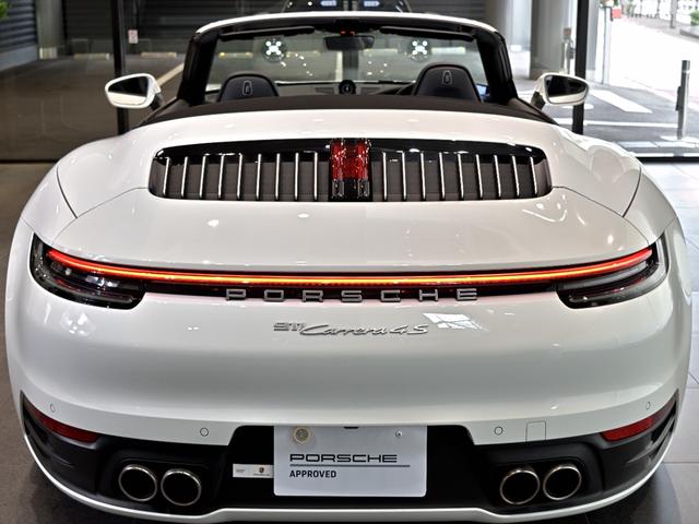 ９１１ ９１１カレラ４Ｓ　カブリオレ　２０２０年式　認定中古車保証付　スポクロ　パワステプラス　１４ｗａｙ電動シート　ブラッシュドアルミニウムインテリアパッケージ（38枚目）