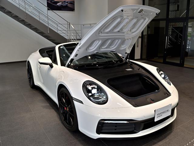 ９１１ ９１１カレラ４Ｓ　カブリオレ　２０２０年式　認定中古車保証付　スポクロ　パワステプラス　１４ｗａｙ電動シート　ブラッシュドアルミニウムインテリアパッケージ（43枚目）
