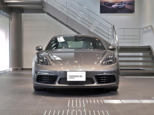 ７１８ケイマン ７１８ケイマン　２０２２年式　認定中古車保証付　スポクロ　レザーインテリアパッケージ　エントリードライブ　シートヒーター、ベンチレーション　ＢＯＳＥ（8枚目）