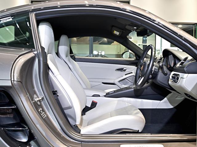 ７１８ケイマン ７１８ケイマン　２０２２年式　認定中古車保証付　スポクロ　レザーインテリアパッケージ　エントリードライブ　シートヒーター、ベンチレーション　ＢＯＳＥ（17枚目）