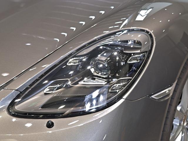 ７１８ケイマン ７１８ケイマン　２０２２年式　認定中古車保証付　スポクロ　レザーインテリアパッケージ　エントリードライブ　シートヒーター、ベンチレーション　ＢＯＳＥ（24枚目）