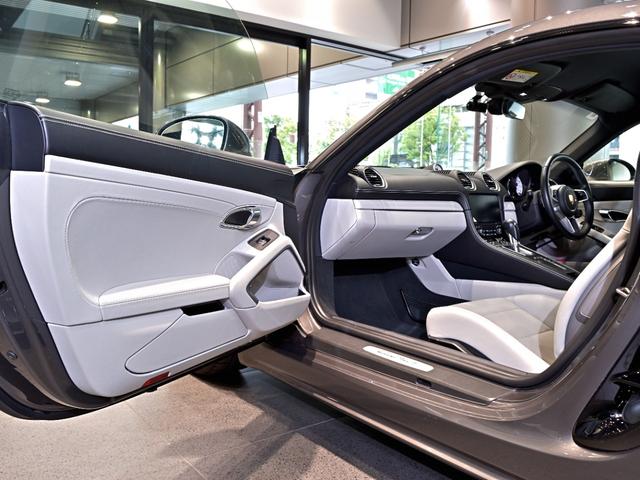 ７１８ケイマン ７１８ケイマン　２０２２年式　認定中古車保証付　スポクロ　レザーインテリアパッケージ　エントリードライブ　シートヒーター、ベンチレーション　ＢＯＳＥ（53枚目）