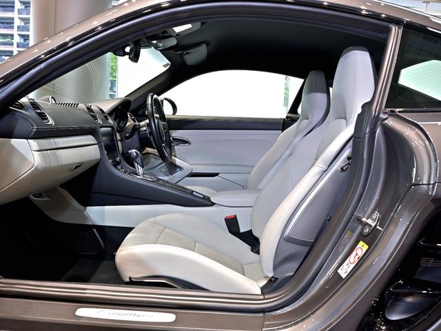 ７１８ケイマン ７１８ケイマン　２０２２年式　認定中古車保証付　スポクロ　レザーインテリアパッケージ　エントリードライブ　シートヒーター、ベンチレーション　ＢＯＳＥ（54枚目）