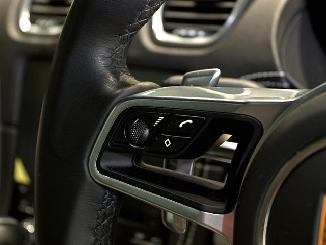 ７１８ケイマン ７１８ケイマン　２０２２年式　認定中古車保証付　スポクロ　レザーインテリアパッケージ　エントリードライブ　シートヒーター、ベンチレーション　ＢＯＳＥ（63枚目）