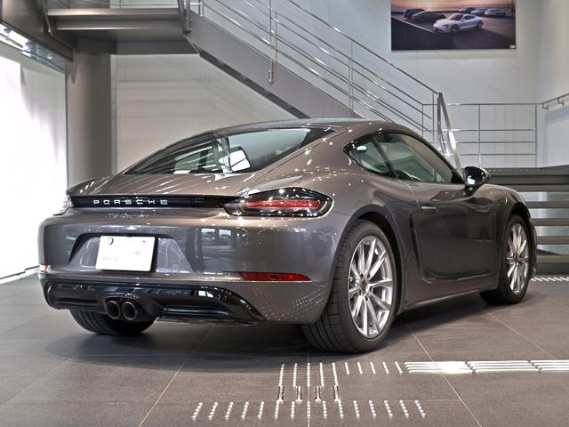 ７１８ケイマン ７１８ケイマン　２０２２年式　認定中古車保証付　スポクロ　レザーインテリアパッケージ　エントリードライブ　シートヒーター、ベンチレーション　ＢＯＳＥ（75枚目）