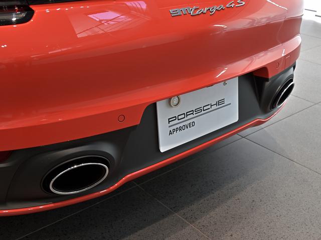 911 911タルガ4S 2021年式 認定中古車保証付 スポクロ スポエグ リフトアップ プライバシーガラス ダークパルダオインテリアパッケージ(13枚目)