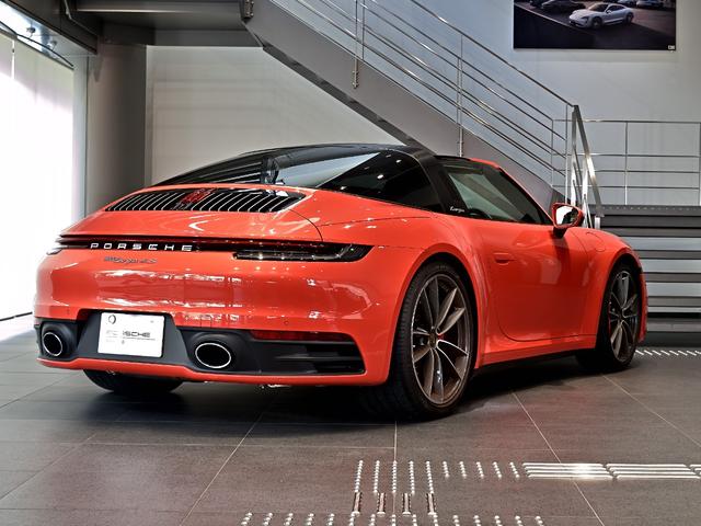 911 911タルガ4S 2021年式 認定中古車保証付 スポクロ スポエグ リフトアップ プライバシーガラス ダークパルダオインテリアパッケージ(73枚目)
