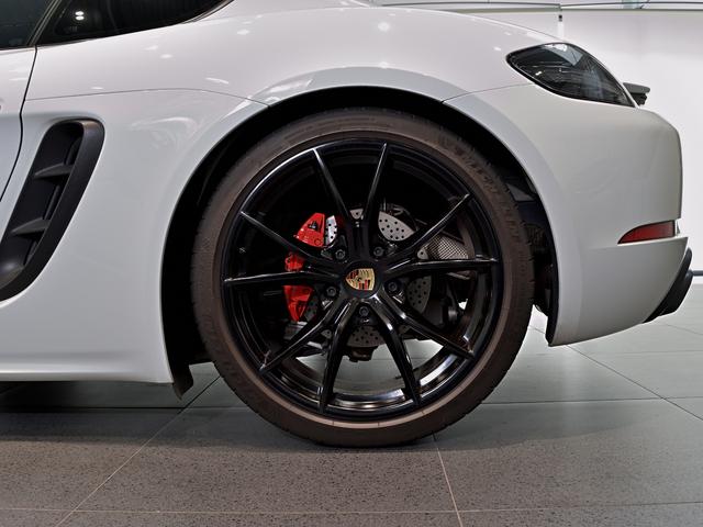 ７１８ケイマン ７１８ケイマンＧＴＳ　２０２０年式　認定中古車保証付　ＰＡＳＭスポーツシャーシ　シートヒーター　レーンチェンジアシスト　オートエアコン（10枚目）