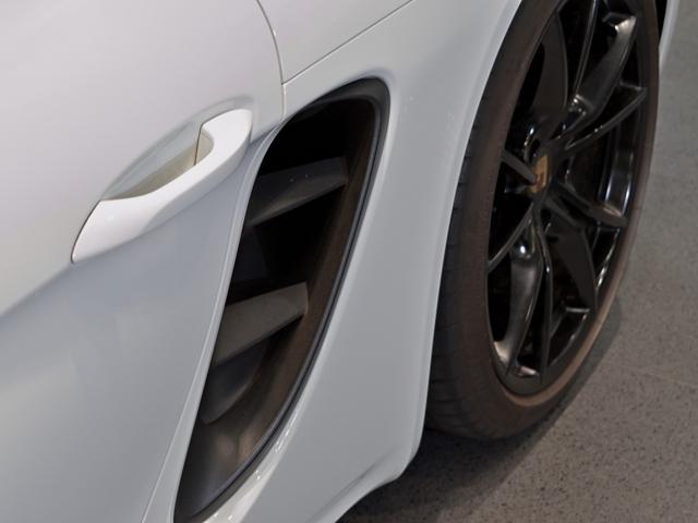 ７１８ケイマン ７１８ケイマンＧＴＳ　２０２０年式　認定中古車保証付　ＰＡＳＭスポーツシャーシ　シートヒーター　レーンチェンジアシスト　オートエアコン（32枚目）