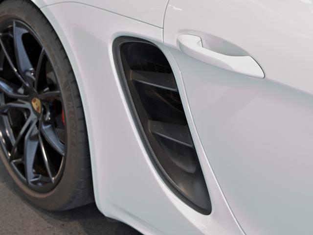 ７１８ケイマン ７１８ケイマンＧＴＳ　２０２０年式　認定中古車保証付　ＰＡＳＭスポーツシャーシ　シートヒーター　レーンチェンジアシスト　オートエアコン（33枚目）