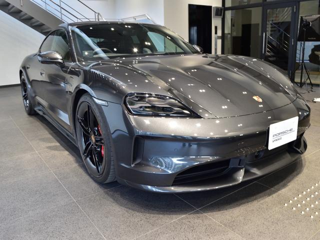 タイカン タイカン　４Ｓ　２０２４年式　新車保証継承　スポーツデザインパッケージ　スポクロ　アクティブレーンキーピング　ＬＥＤマトリックスヘッドライト（22枚目）