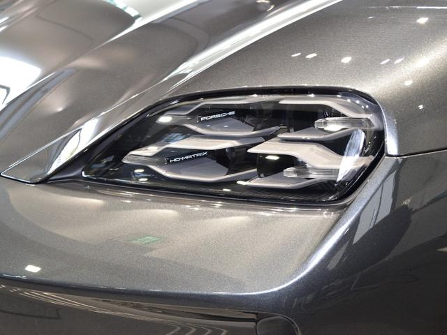 タイカン タイカン　４Ｓ　２０２４年式　新車保証継承　スポーツデザインパッケージ　スポクロ　アクティブレーンキーピング　ＬＥＤマトリックスヘッドライト（24枚目）