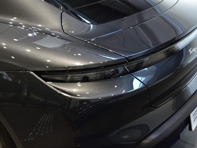 タイカン タイカン　４Ｓ　２０２４年式　新車保証継承　スポーツデザインパッケージ　スポクロ　アクティブレーンキーピング　ＬＥＤマトリックスヘッドライト（33枚目）