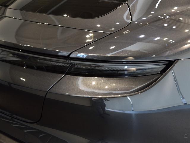 タイカン タイカン　４Ｓ　２０２４年式　新車保証継承　スポーツデザインパッケージ　スポクロ　アクティブレーンキーピング　ＬＥＤマトリックスヘッドライト（36枚目）