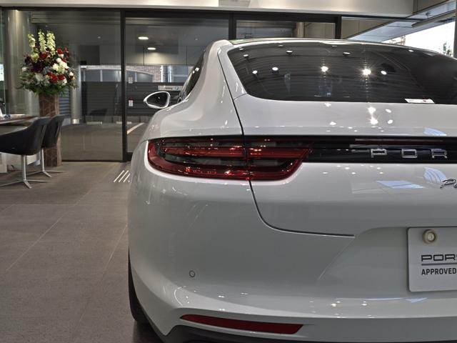 パナメーラ ベースグレード 2020年式 認定中古車保証付 スポクロ スポエグ パノラマルーフ ソフトクローズ BOSE トラフィックジャムアシスト(30枚目)