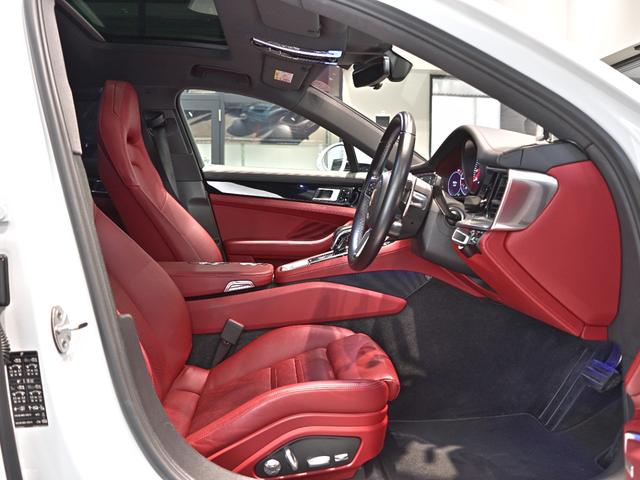 パナメーラ ベースグレード 2020年式 認定中古車保証付 スポクロ スポエグ パノラマルーフ ソフトクローズ BOSE トラフィックジャムアシスト(50枚目)
