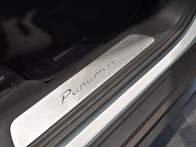 パナメーラ ベースグレード 2020年式 認定中古車保証付 スポクロ スポエグ パノラマルーフ ソフトクローズ BOSE トラフィックジャムアシスト(52枚目)
