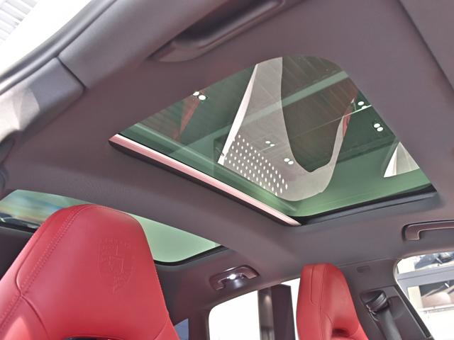 パナメーラ ベースグレード 2020年式 認定中古車保証付 スポクロ スポエグ パノラマルーフ ソフトクローズ BOSE トラフィックジャムアシスト(54枚目)