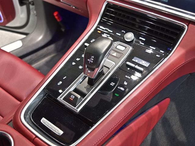 パナメーラ ベースグレード 2020年式 認定中古車保証付 スポクロ スポエグ パノラマルーフ ソフトクローズ BOSE トラフィックジャムアシスト(65枚目)