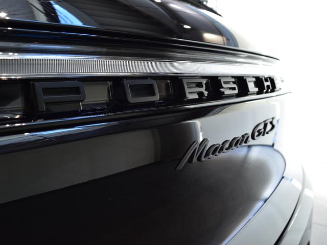 マカン マカンGTS 2021年式 認定中古車保証付 スポクロ パノラマルーフ シートヒーター ドアカーテシライト プライバシーガラス(13枚目)