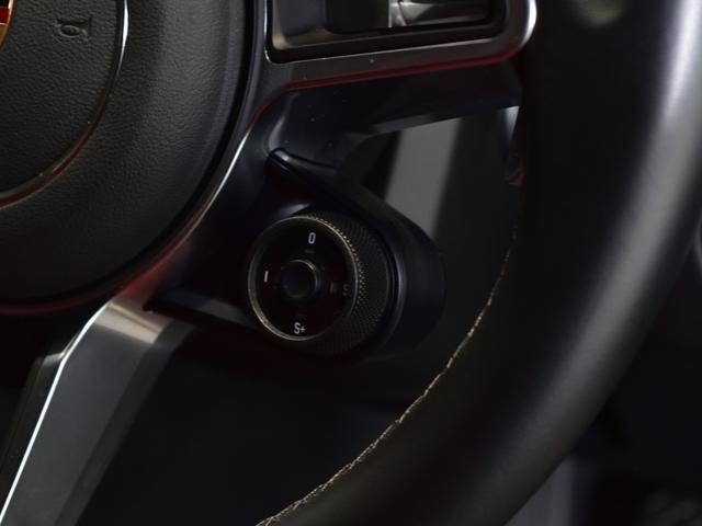 マカン マカンGTS 2021年式 認定中古車保証付 スポクロ パノラマルーフ シートヒーター ドアカーテシライト プライバシーガラス(65枚目)