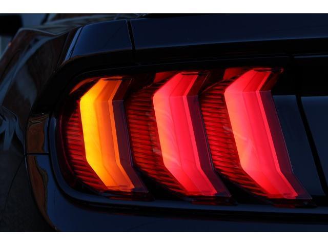 エコブースト プレミアム 2020yモデル 新車並行 ブラックレザー 2.3Lエコブーストエンジン AppleCarPlay&AndroidAuto デジタルメーター シートヒーター&ベンチレーション(11枚目)