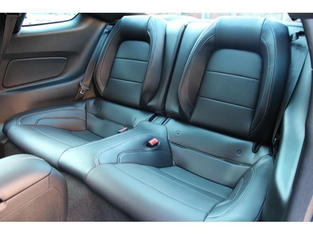エコブースト プレミアム 2020yモデル 新車並行 ブラックレザー 2.3Lエコブーストエンジン AppleCarPlay&AndroidAuto デジタルメーター シートヒーター&ベンチレーション(14枚目)