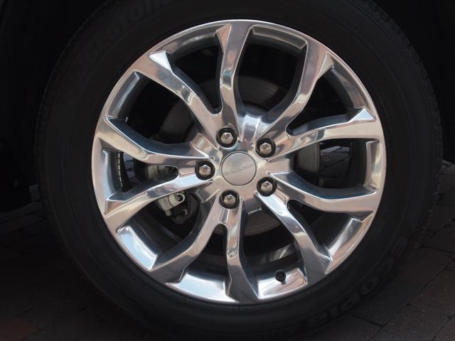 シタデル 5,7HEMI 4WD ワンオーナー 新並(6枚目)