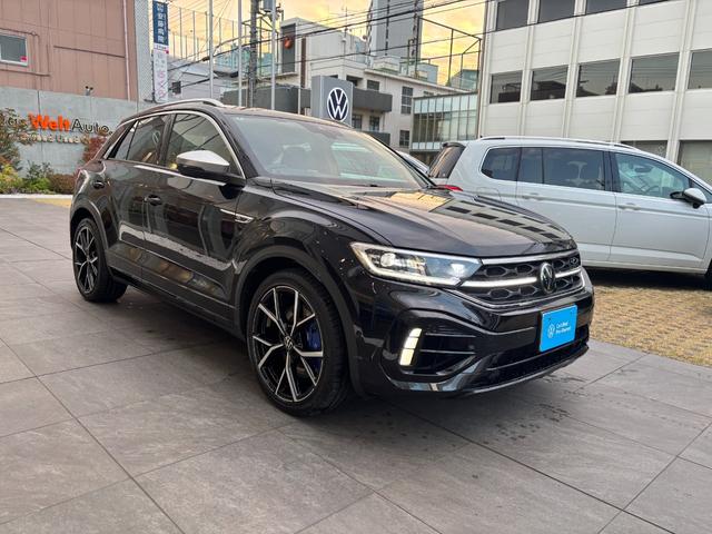 T-ロック R R 認定中古車 禁煙車 ワンオーナー 純正インフォティメントシステムDiscoverPro搭載 アダプティブクルーズコントロール ブラインドスポット フロントアシスト(2枚目)