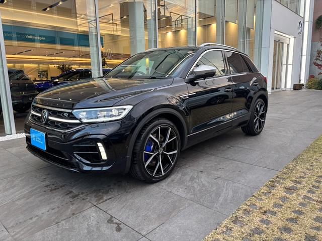 T-ロック R R 認定中古車 禁煙車 ワンオーナー 純正インフォティメントシステムDiscoverPro搭載 アダプティブクルーズコントロール ブラインドスポット フロントアシスト(3枚目)